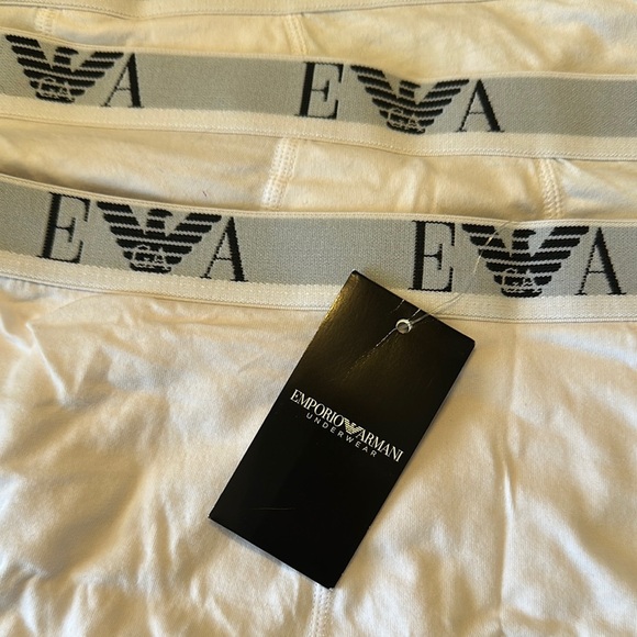 Emporio Armani Men's White Boxer Briefs 3-Pack - Picture 3 of 3